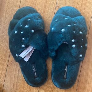 Victoria’s Secret slippers